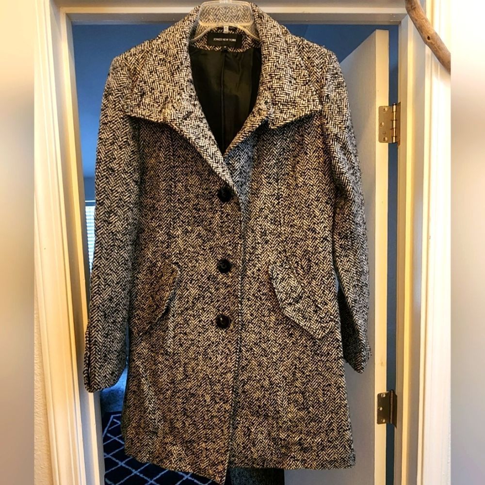 Jones New York beautiful wool blend Coat